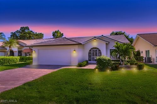 841 Kings Way, NAPLES, FL, 34104-4931 | Card Image