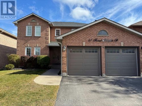 41 Forest Heights Street, Whitby (Pringle Creek), ON, L1R1T7 | Card Image