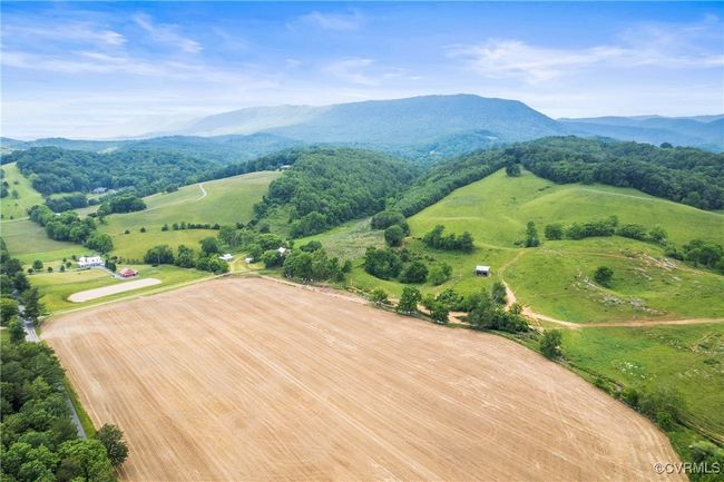 504 Springbranch Rd, House other with 3 bedrooms, 2 bathrooms and null parking in Lexington VA | Image 9