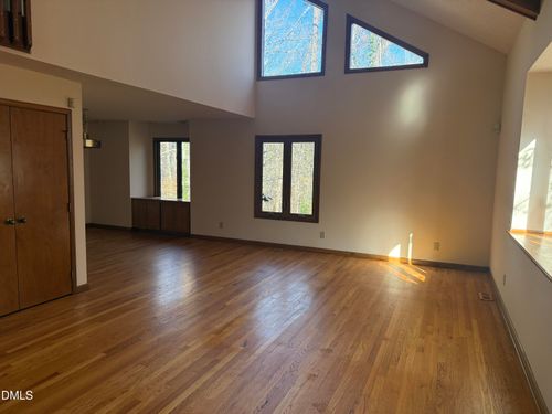 6709 W Lake Anne Dr, Raleigh, NC, 27612-7203 | Card Image