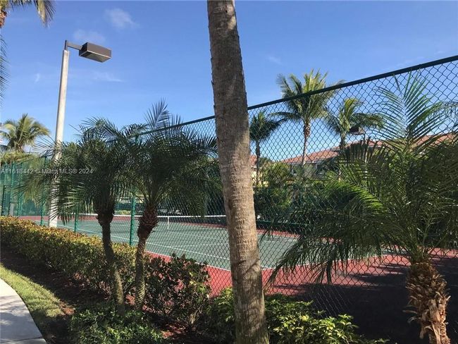 APT-206 - 6492 Emerald Dunes Dr, Condo with 1 bedrooms, 1 bathrooms and null parking in West Palm Beach FL | Image 22