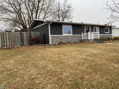 802 Maple Street | Image 1