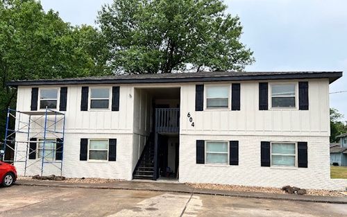 604 Sw C St, Bentonville, AR, 72712-5855 | Card Image