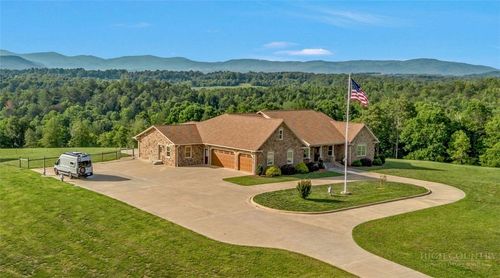 2831 Bethany Ford Rd, Roaring River, NC, 28669-8079 | Card Image