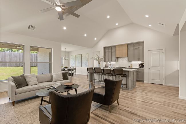 1331 N Beech St, House other with 3 bedrooms, 2 bathrooms and null parking in Broken Arrow OK | Image 10