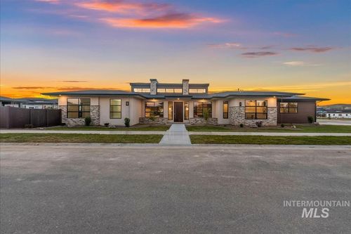 3353 N Fire Flower Ave, Star, ID, 83669-1040 | Card Image