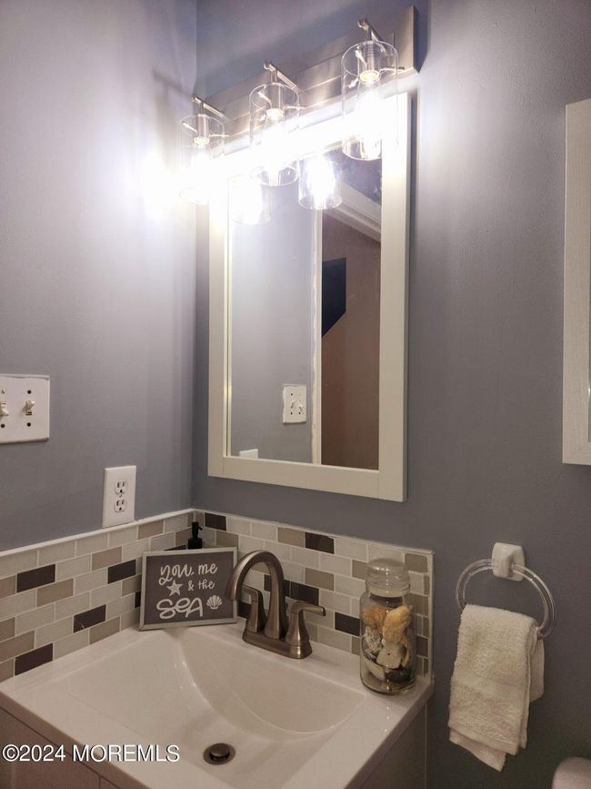 1092 Windlass Dr, House other with 3 bedrooms, 3 bathrooms and null parking in Stafford Twp NJ | Image 5