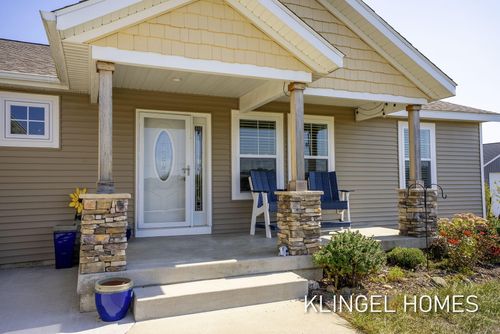 12940 Scottie Dr, Grand Haven, MI, 49417-8992 | Card Image
