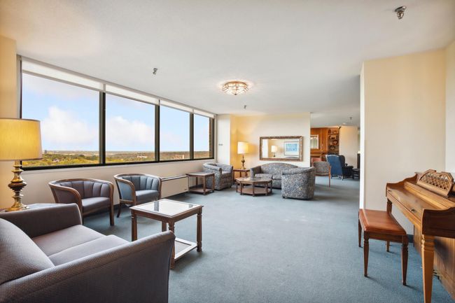 APT-501 - 1181 Edgcumbe Rd, Condo with 2 bedrooms, 2 bathrooms and null parking in Saint Paul MN | Image 74