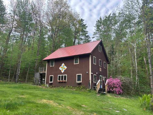 1 Wild Ammonoosuc Rd, Bath, NH, 03740-4629 | Card Image