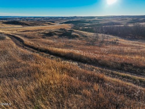 11823 Highway 1804, Epping, ND, 58843-9757 | Card Image