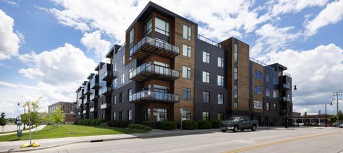 405-200 4th Avenue N, Fargo, ND, 58102 | Card Image