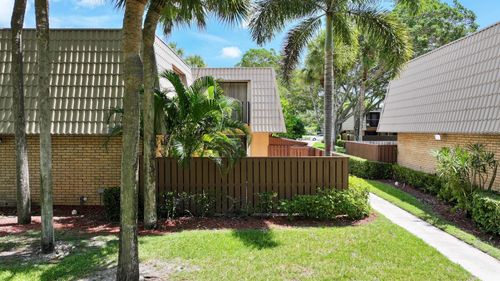 5741 57th Way, West Palm Beach, FL, 33409-7117 | Card Image