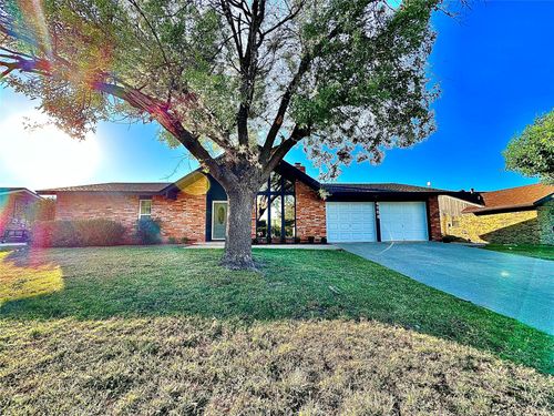 4008 Vicky St, Big Spring, TX, 79720-7020 | Card Image