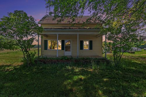 3516 N Ridge Rd, Mears, MI, 49436-9612 | Card Image