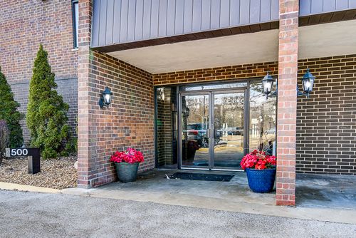 apt-521-500 Park Ave, Calumet City, IL, 60409-5034 | Card Image