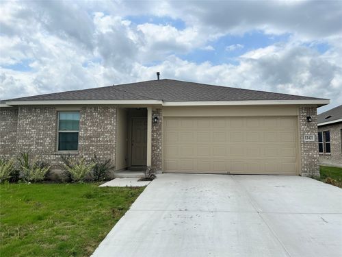 12421 Ostrich Trl, Manor, TX, 78653-2257 | Card Image