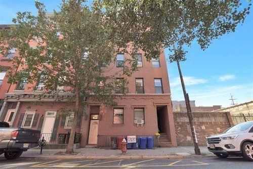 apt-2r-607 1st St, Hoboken, NJ, 07030-6537 | Card Image