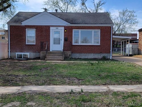 10640 Saint Stephen Ln, Saint Ann, MO, 63074-1626 | Card Image
