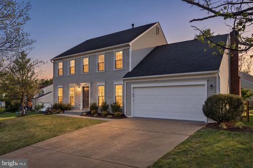 803 Hallyard Ct Se, LEESBURG, VA, 20175-8940 | Card Image