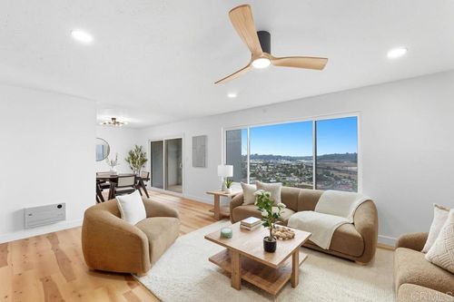 3606 Vista Rey, Oceanside, CA, 92057-7016 | Card Image