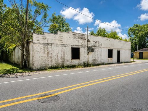 1217 Saint Patrick St, Donaldsonville, LA, 70346-3935 | Card Image
