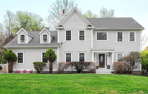 41 Wilhelm Dr, Warwick, NY, 10990-2877 | Card Image