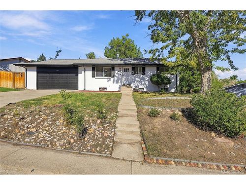 11213 W Briarwood Dr, Lakewood, CO, 80226-3708 | Card Image