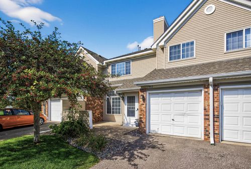 110-1902 Sapphire Pt, Eagan, MN, 55122-8802 | Card Image