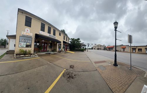 ste-300-106 S Mays St, Round Rock, TX, 78664-5852 | Card Image