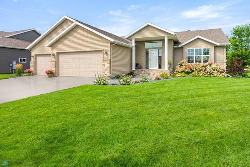 3830 3rd St E, West Fargo, ND, 58078-8213 | Card Image