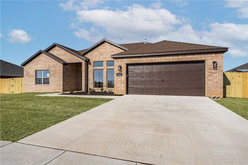 1052 Autumn Royal Ave, Lowell, AR, 72745-7108 | Card Image