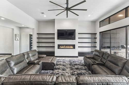 993 Jenny Leigh Trl, Bulverde, TX, 78163-2539 | Card Image