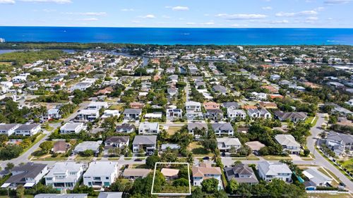 1001 Ne 2nd Ter, Boca Raton, FL, 33432-2729 | Card Image