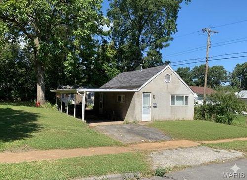 1947 Spencer Ave, Overland, MO, 63114-3903 | Card Image