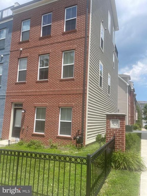 2431 Glenallan Ave, SILVER SPRING, MD, 20906-3541 | Card Image