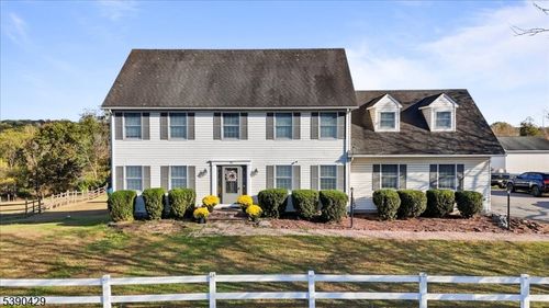 152 County Road 513, Frenchtown, NJ, 08825-3732 | Card Image