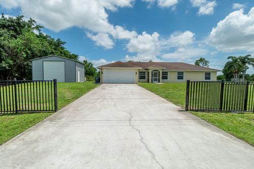 17468 38th Rd N, Loxahatchee, FL, 33470-5412 | Card Image