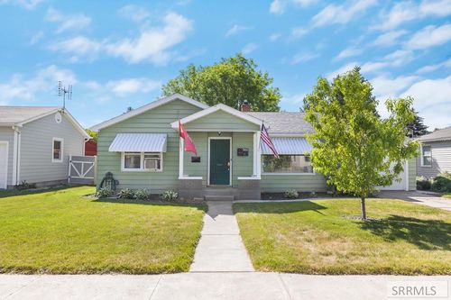 364 S Adams Ave, Blackfoot, ID, 83221-3203 | Card Image
