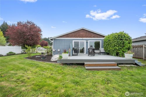317 Teresa St, Camano Island, WA, 98282-6308 | Card Image