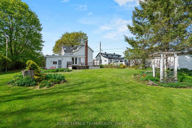 56 Elm St, House other with 3 bedrooms, 2 bathrooms and 2 parking in South Stormont ON | Image 34