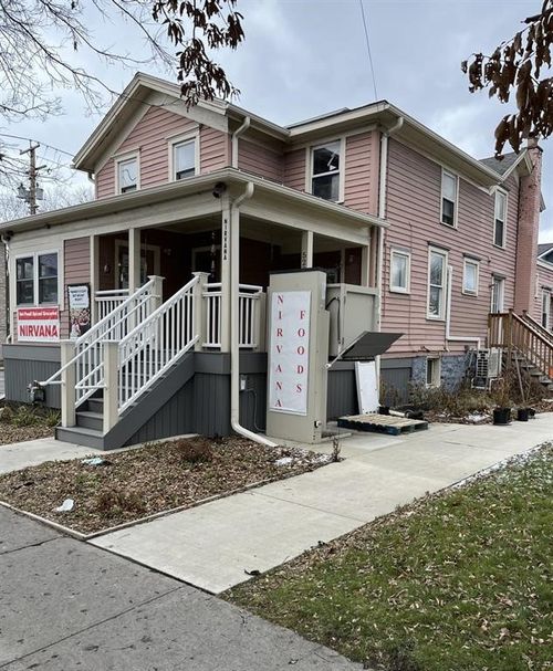 528 W Seneca St, Ithaca, NY, 14850-4079 | Card Image