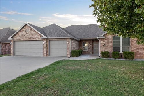 1100 Sw Horizon Street, Bentonville, AR, 72712 | Card Image