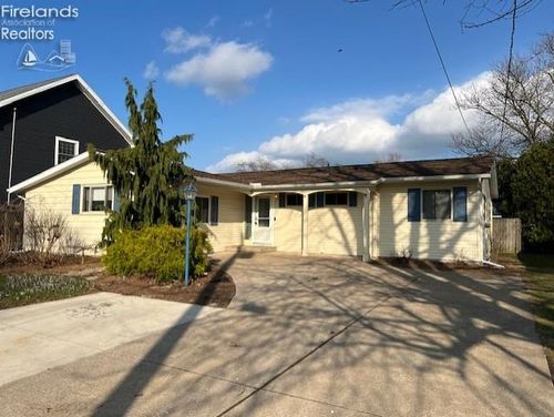 3712 Matthes Avenue, Sandusky, OH, 44870 | Card Image
