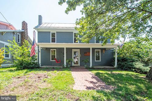 202 Shenandoah Ave, Edinburg, VA, 22824-9130 | Card Image