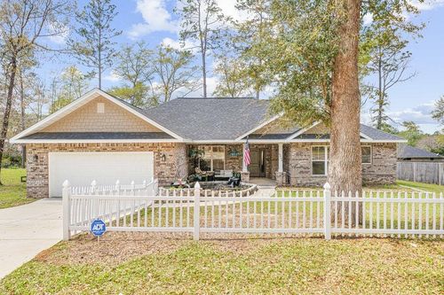 6030 Dogwood Dr W, Crestview, FL, 32536-9006 | Card Image