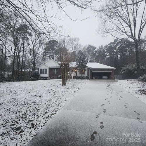 3973 Huntington Ct, Denver, NC, 28037-7207 | Card Image