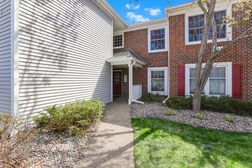 10937 Sumter Ave S, Bloomington, MN, 55438-2370 | Card Image