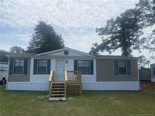 3462 Marty Cir, Hope Mills, NC, 28348-1774 | Card Image
