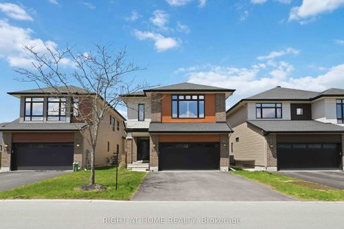289 Mount Nebo Way, Blossom Park - Airport and Area, ON, K1X0E1 | Card Image